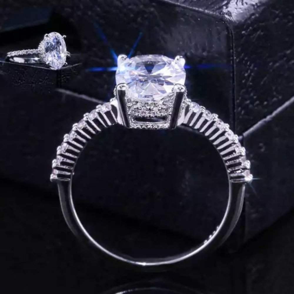 NEW 2CT Oval Cut Solitaire Diamond 925 Silver Ring - Picture 4 of 9